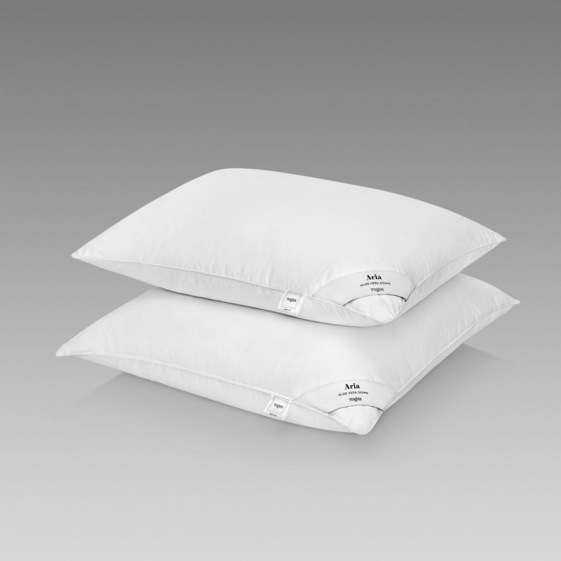 Pillow ARIA