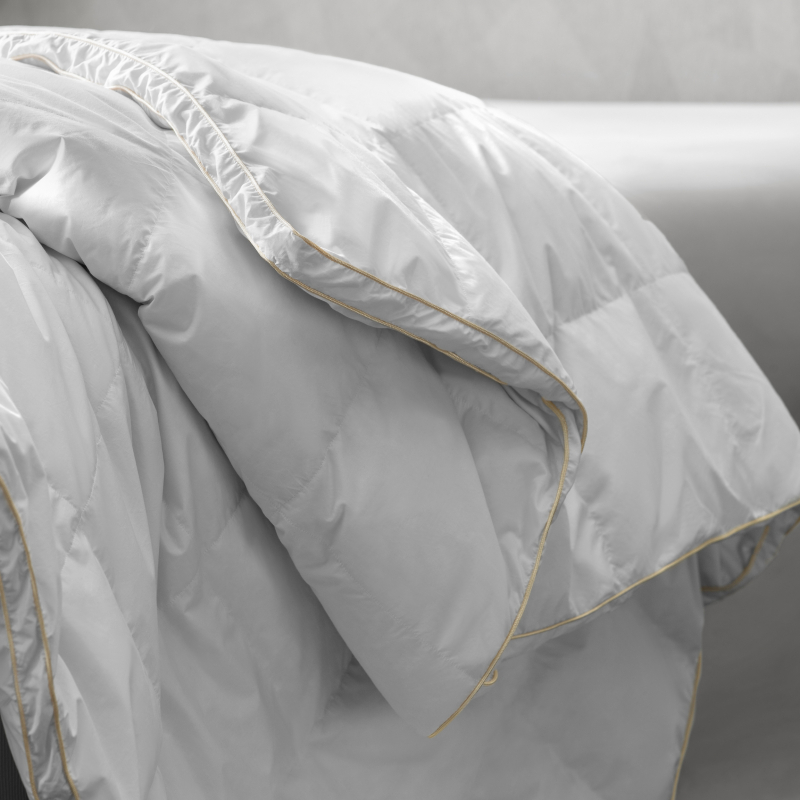 Comforter ARTEMIS