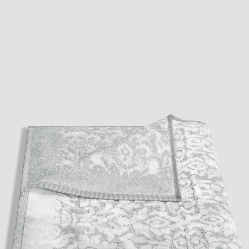 Towel IZAR