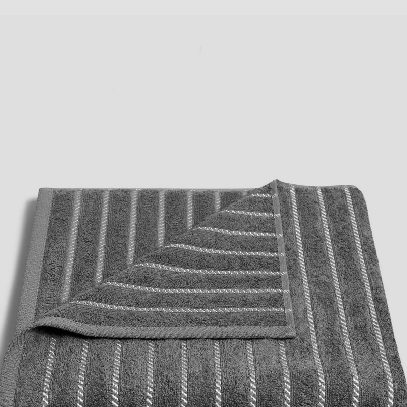 Towel LYNCH      