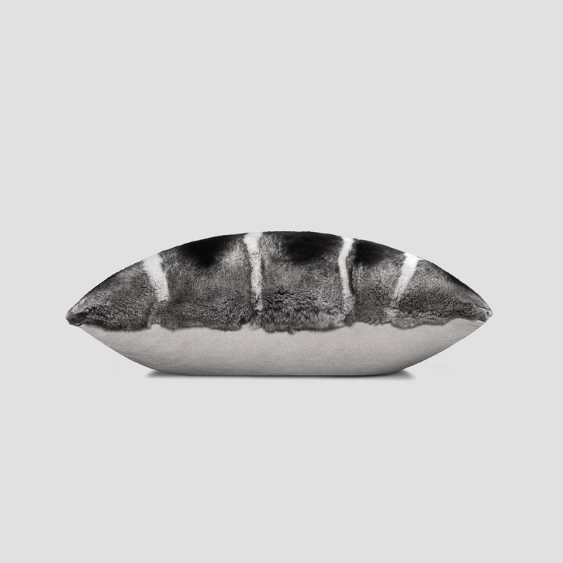 Decorative pillow ROUSHER