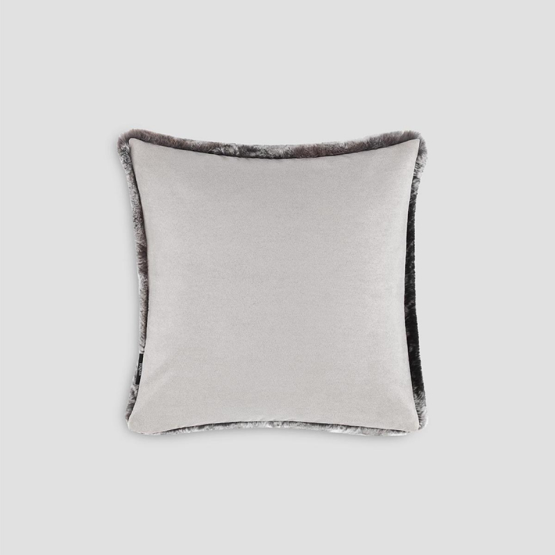 Decorative pillow ROUSHER