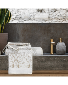 Towel IZAR