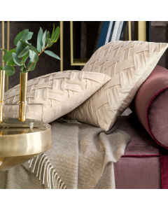 Decorative pillow GWYNETH