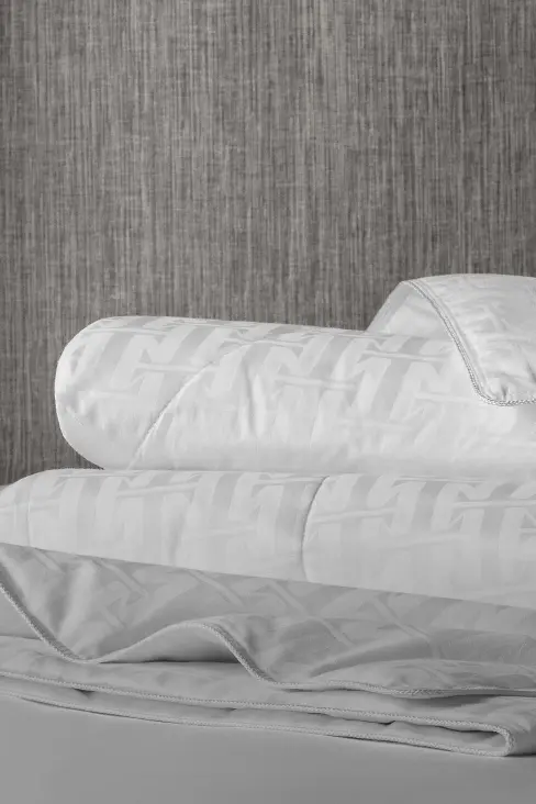 Link to Smooth Silk Indulgence category page